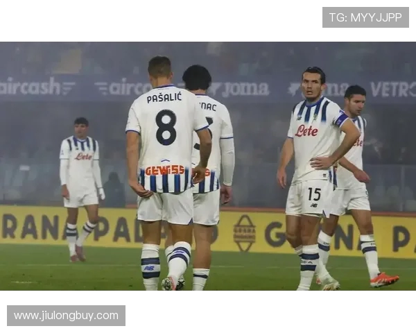 佛罗伦萨主场迎战维罗纳争夺意甲宝贵积分的激烈对决