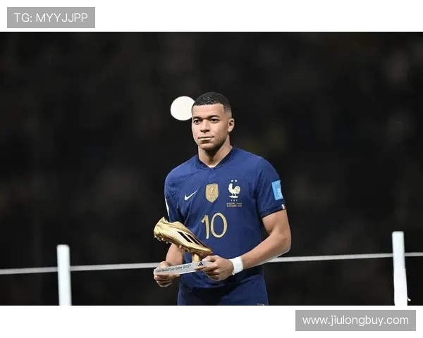 姆巴佩：从天才少年到世界足球巨星的传奇之路与未来展望