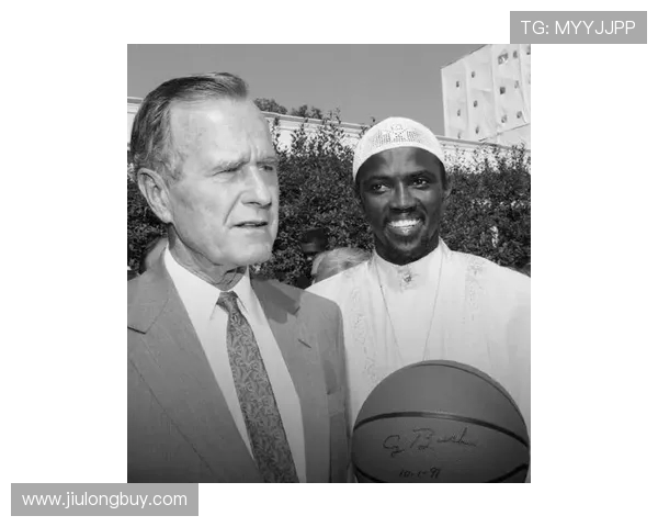 小乔丹与霍华德精彩对决视频回顾谁才是篮坛巨星的真正代表