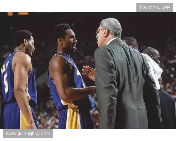 朱焱淼对决科比的传奇时刻与篮球精神的碰撞分析