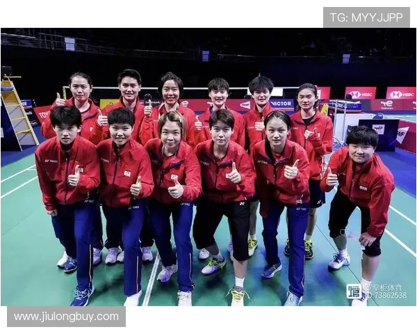 温哥华白帽队与伐木工队的精彩对决引发球迷热议与期待