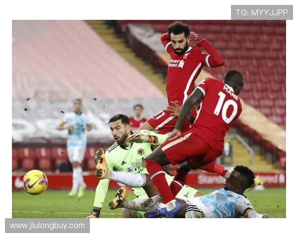 达姆斯与波鸿激战正酣双方争夺关键积分展现精彩对决 达姆斯与波鸿激战正酣双方争夺关键积分展现精彩对决