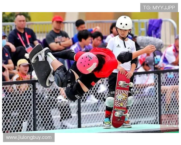 重庆滑板队的崛起与反击之路揭秘滑板文化的深度与热情