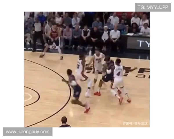 重庆篮球队的包夹战术解析与其在比赛中的影响分析