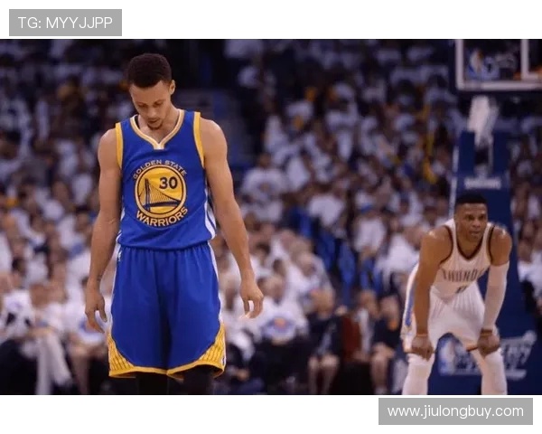 雷霆与勇士历史交锋战绩分析及胜负趋势探讨