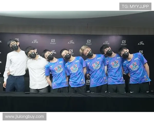 王者荣耀热议LNG战队实力之争引发玩家热烈讨论与思考 王者荣耀热议LNG战队实力之争引发玩家热烈讨论与思考