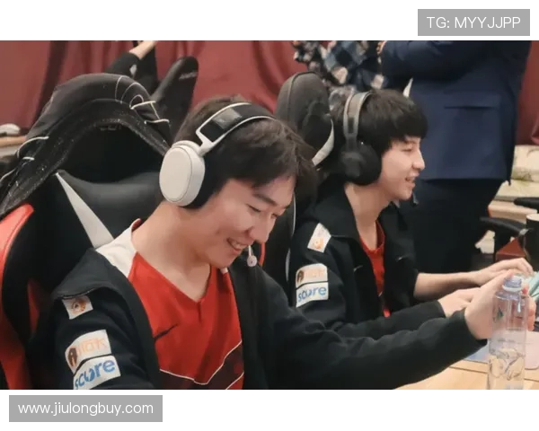 WE战队比赛经验引发热议分析与争议背后的深层原因 WE战队比赛经验引发热议分析与争议背后的深层原因