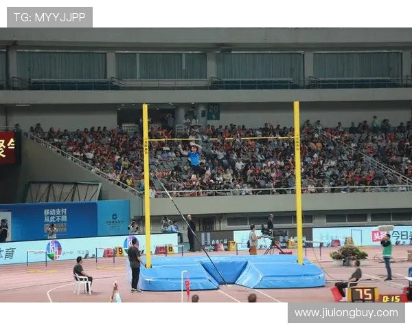 上海排球队在钻石联赛中的实力展现与未来发展潜力分析 上海排球队在钻石联赛中的实力展现与未来发展潜力分析