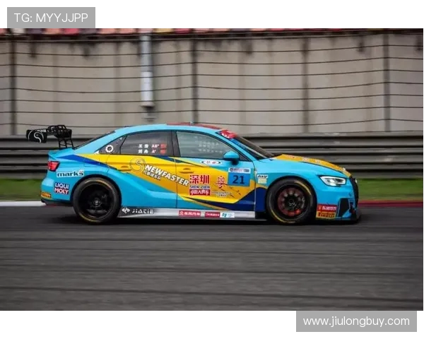 上海足球队领跑最新耐力排行榜前十名球队分析与展望