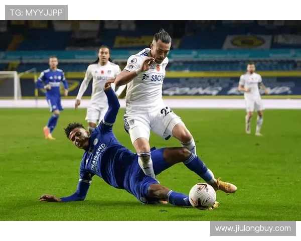 南京飞盘队边路渗透战术革新探索与实践分析